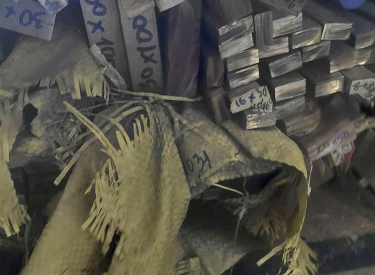 THANH LA ĐÚC 304 SỌC XƯỚC : 100 x 20 x 4000/6000MM/HL - Stainless Steel Bar Flat