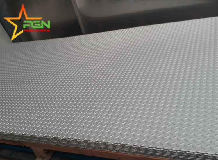 TẤM INOX DẬP GÂN, CHỐNG TRƯỢT 201/304/316/430