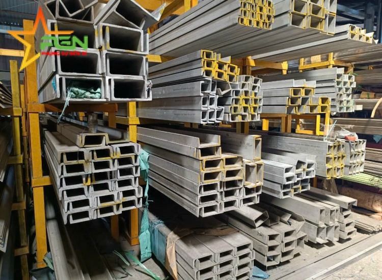 U ĐÚC INOX 304-160 x 65 x 6.5 x 6M