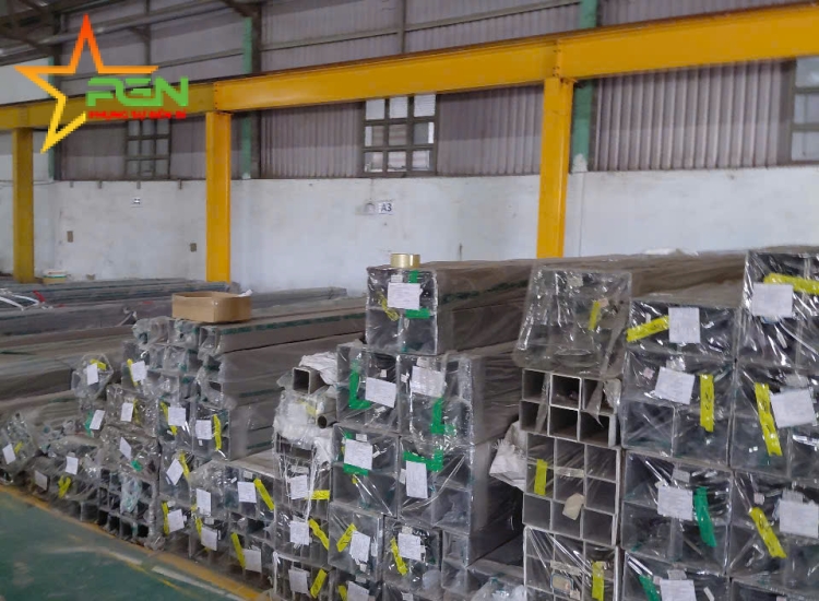 HỘP VUÔNG INOX 304/316 - 150 x 150 x4.0MM