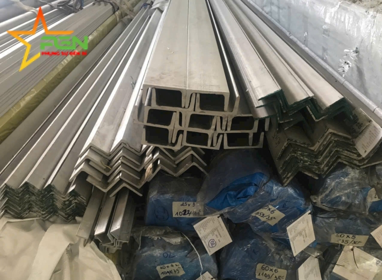 VÊ ĐÚC INOX 316/316L: 60 x 60 x 4.0 x 6 M