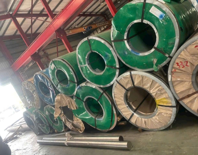 CUỘN INOX 304 LÀ GÌ? ĐẶC ĐIỂM VÀ ỨNG DỤNG CỦA CUỘN INOX 304