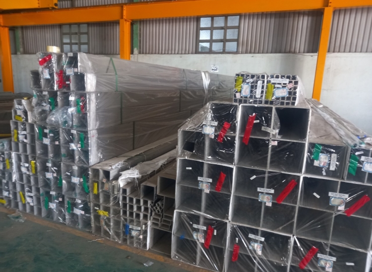 HỘP VUÔNG INOX 304 - 200*200*6.0MM