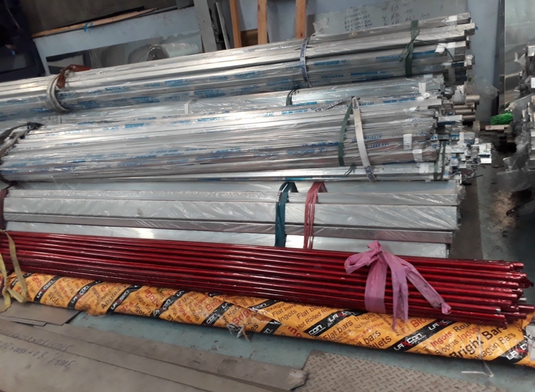 HỘP VUÔNG-SQUARE PIPES