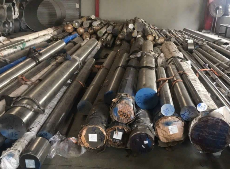 LÁP TRÒN ĐẶC 304 / 304L - PHI 500MM|STAINLESS STEEL 304/304L ROUND BAR , Diameter 500mm